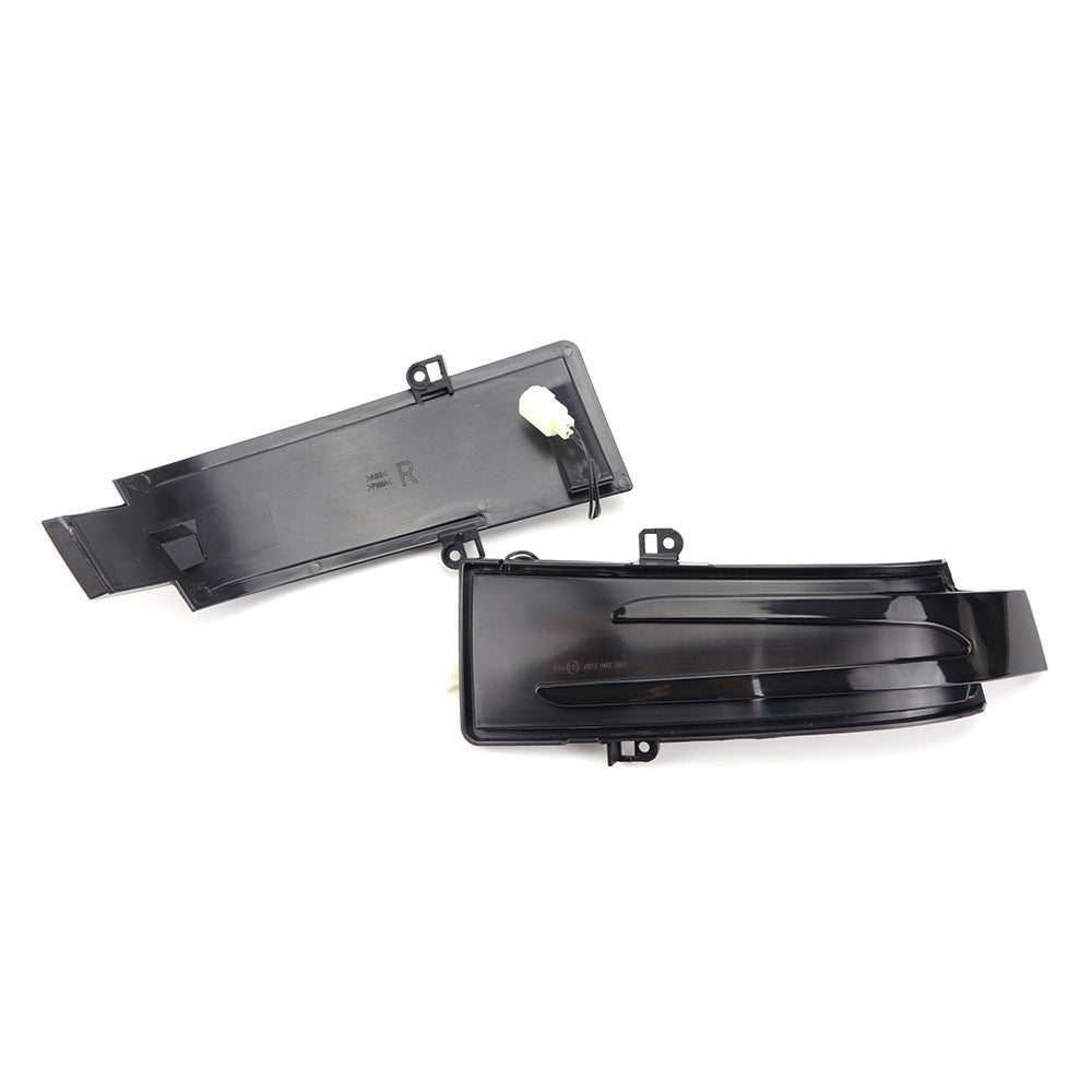 Mercedes-Benz G-Class W463, X164, X166, W66, W251 Mirror Indicator Running Light